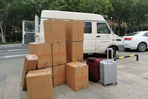 英德行李托运公司